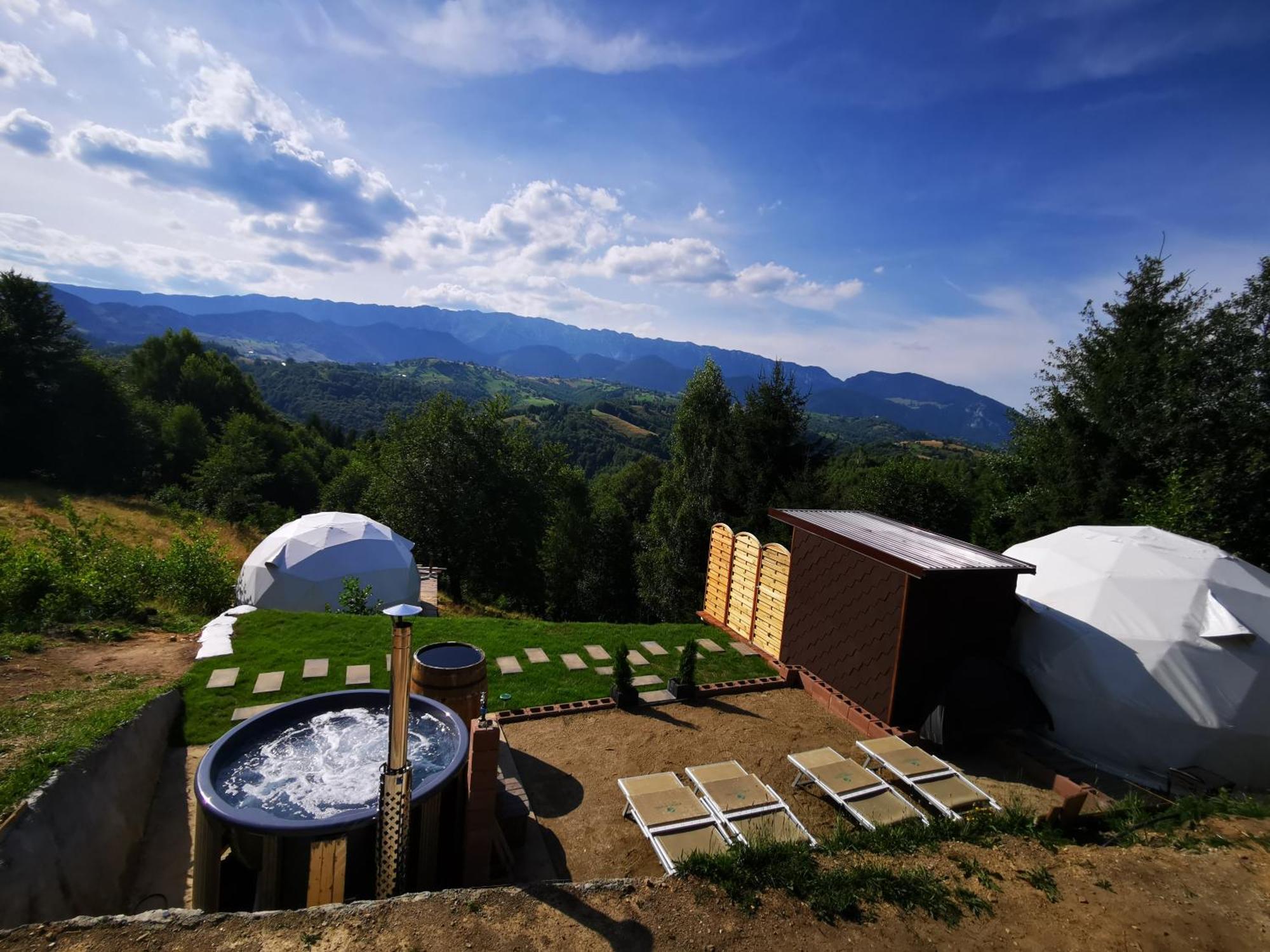 Glamping Zazen Hotell Drumu Carului Exteriör bild