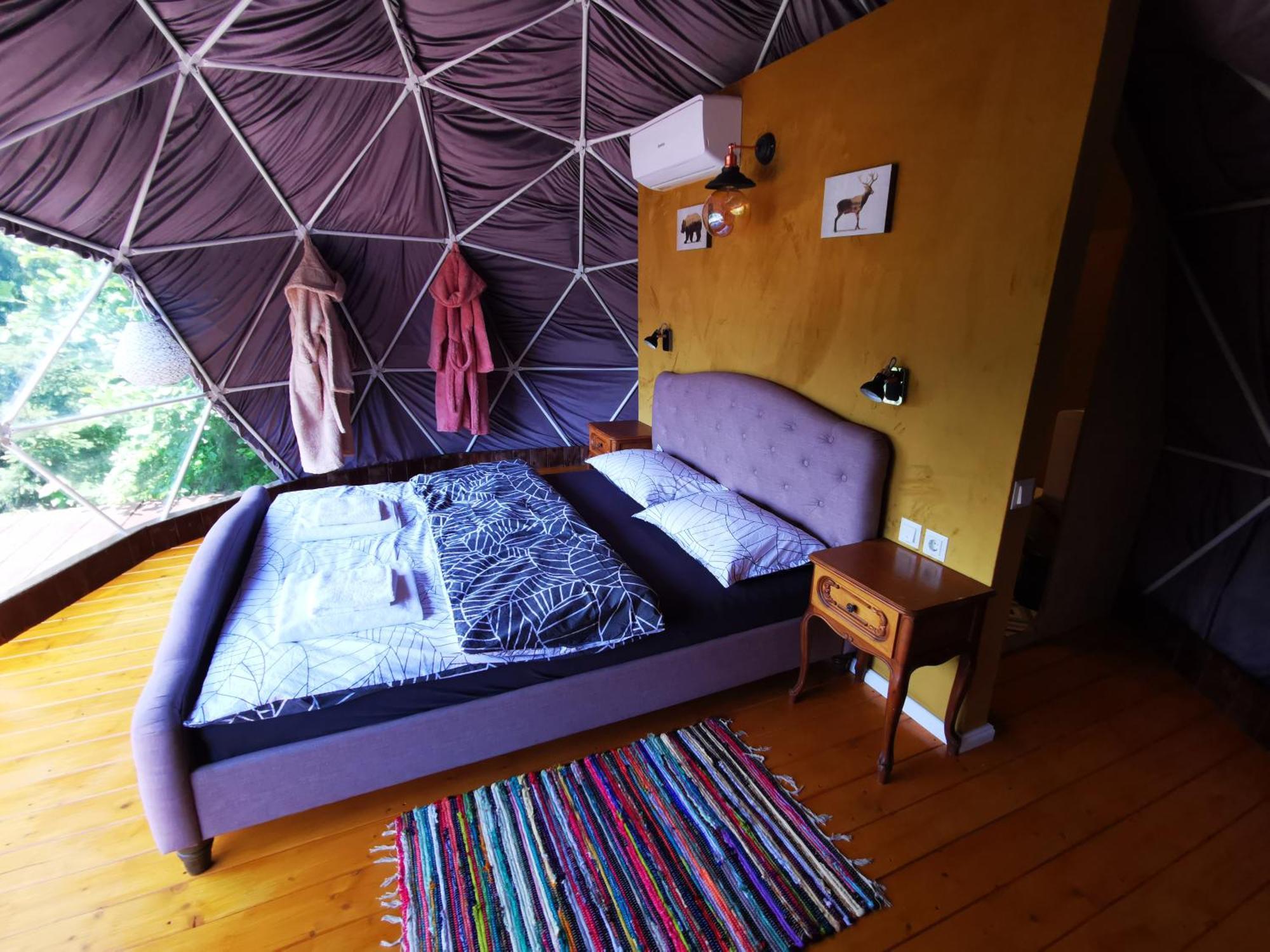 Glamping Zazen Hotell Drumu Carului Exteriör bild